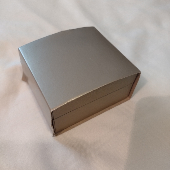 New in Box! Warren James, Silver and Cubic Zirconia Necklace and Earrings Set - Picture 9 of 9